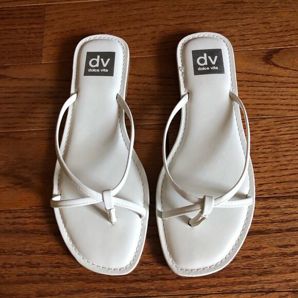 Dolce Vita Jumpie Thong Flip Slide Flats White Sandals Women's Side 8 NWT - Picture 3 of 11